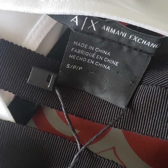 Georgio ARMANI EXCHANGE top. NWT - Picture 4 of 10
